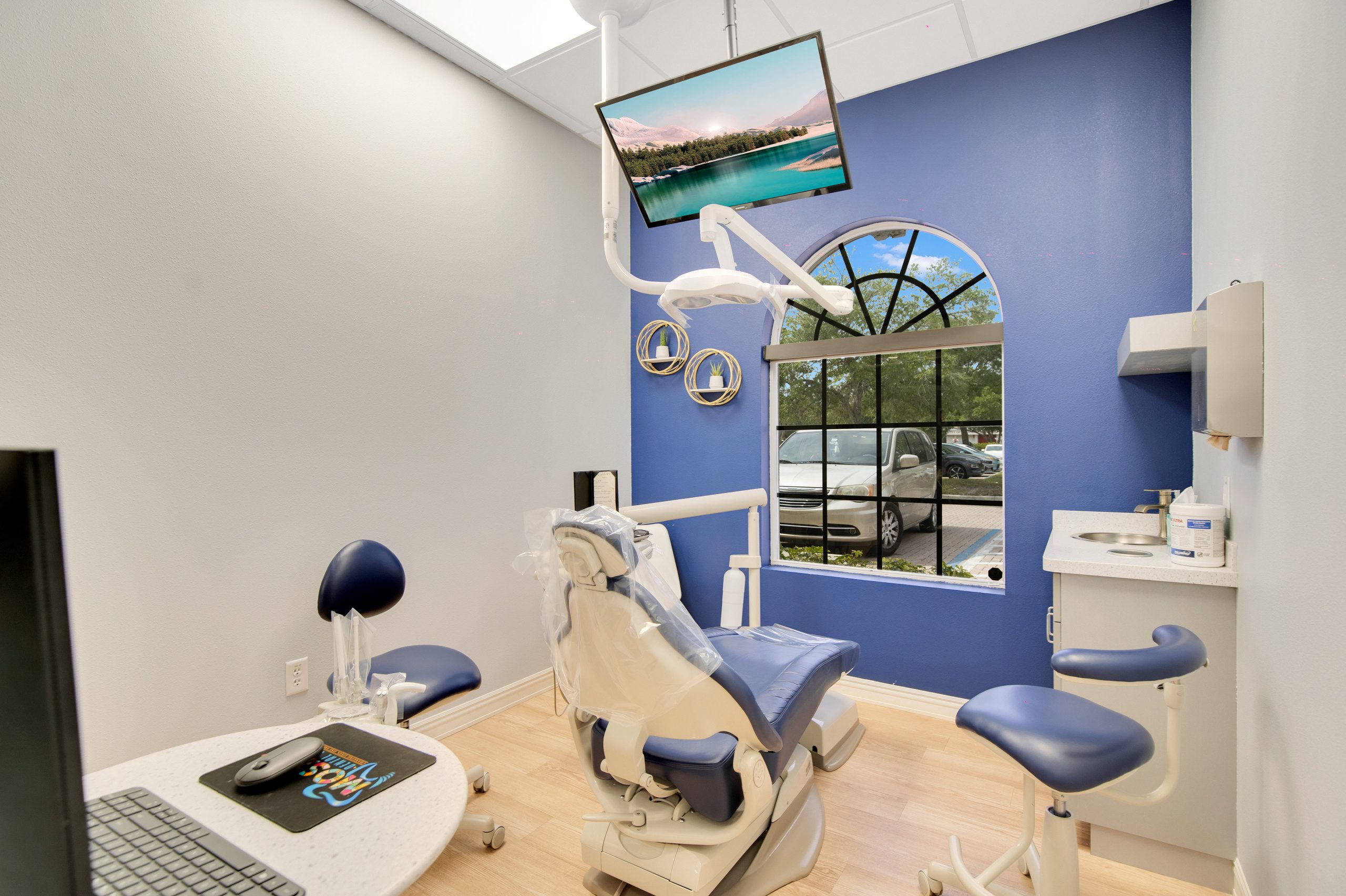 Dental treatment room